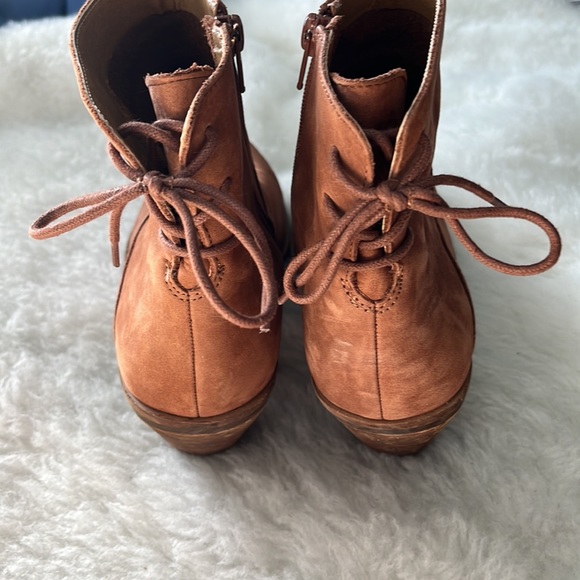 Lucky Brand Jalie brown suede ankle boot size 10 - Picture 10 of 13